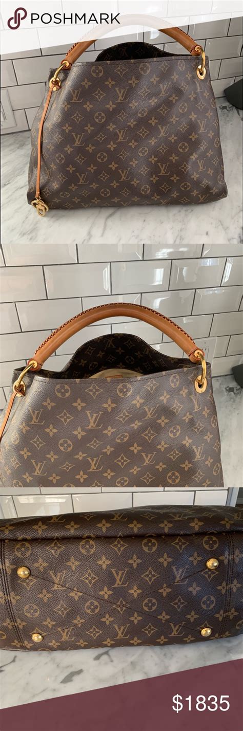 louis vuitton smaller artsy hobo